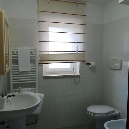 Le Sorbole Bed & Breakfast 4*