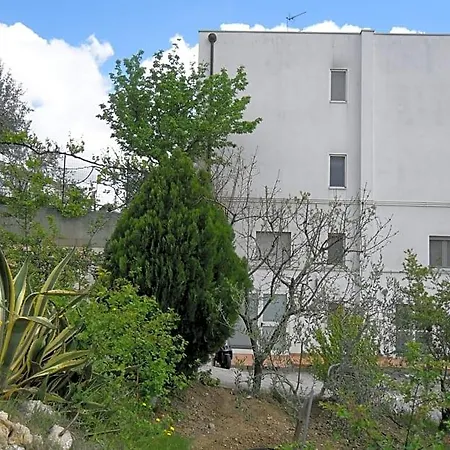 Le Sorbole Bed & Breakfast 4*
