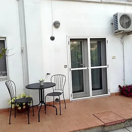 Le Sorbole Bed & Breakfast Matera
