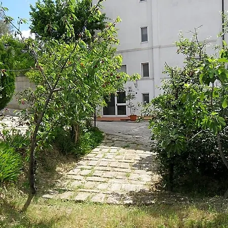 Le Sorbole Bed & Breakfast