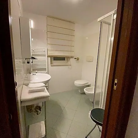 Le Sorbole Bed & Breakfast 4*