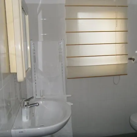 Le Sorbole Bed & Breakfast 2*