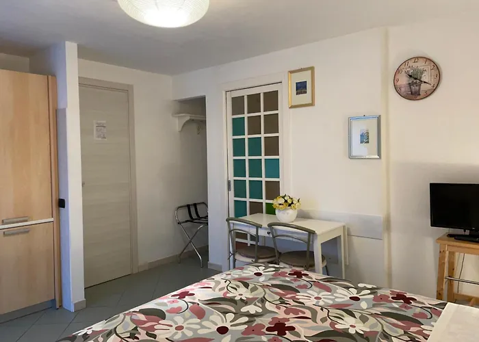 Le Sorbole Bed and breakfast 4*