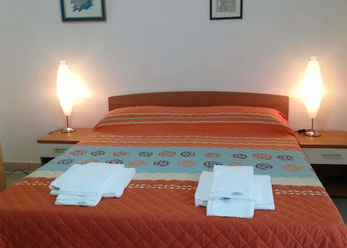 Le Sorbole Bed and breakfast