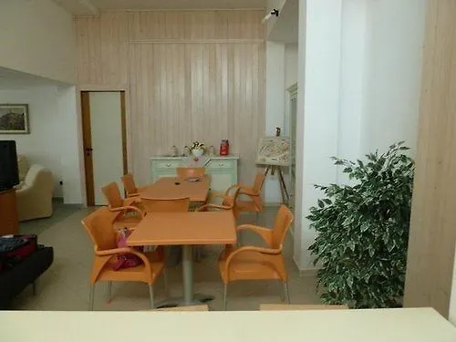 Le Sorbole Bed & Breakfast