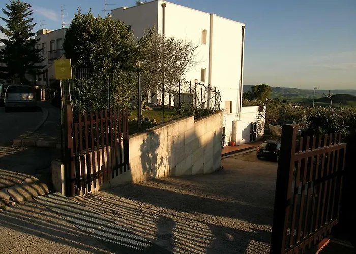 Le Sorbole Bed and breakfast